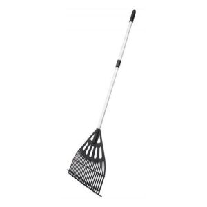 Grėblys vėduoklinis S/K, 34 cm (plastikinis) su kotu