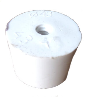 Tuščiaviduris kamštis su skyle 40/43 mm (guminis)